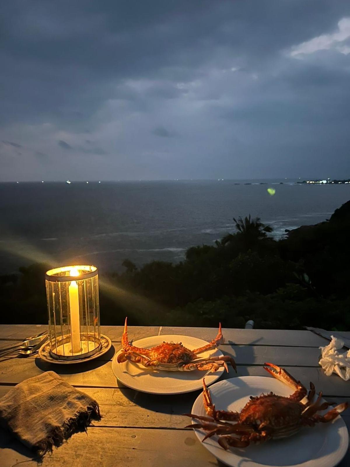 Jungle Beach Restaurant And Hotel-Jbr Galle Exteriér fotografie
